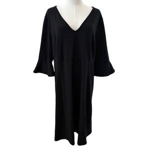 Women's 2X Solid Black Staple Minimalist Curvy Stretch Midi Bell Sleeve Dress